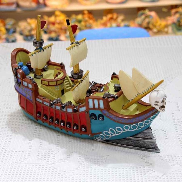 Pirate ship model decoration aquarium ship and home decore