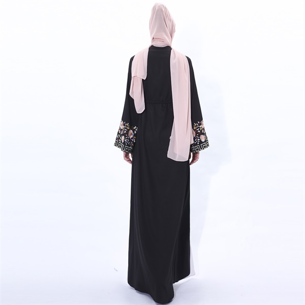Arab women's long abaya embroidered in several colors ARAG007