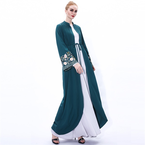 Arab women's long abaya embroidered in several colors ARAG007