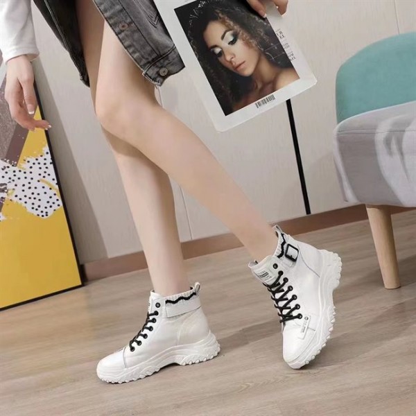 Women's casual white flat sports shoes for students WFWS018